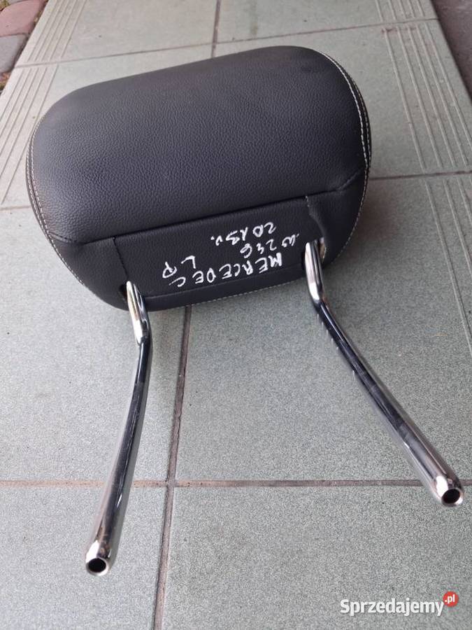 Zagłówek fotela kierowcy skóra Mercedes W246