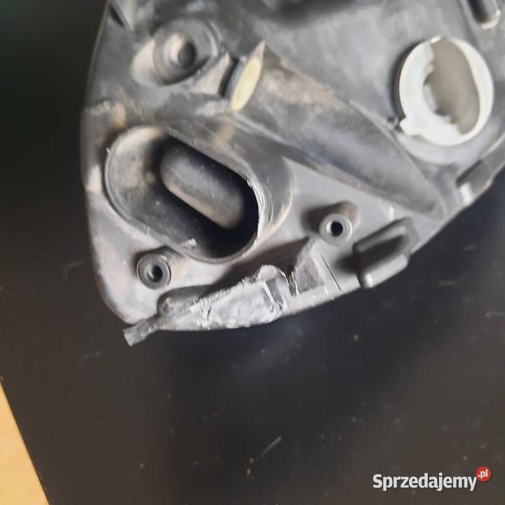 REFLEKTOR PRAWY CITROEN C4 GRAND PICASSO 2011 Siechnice