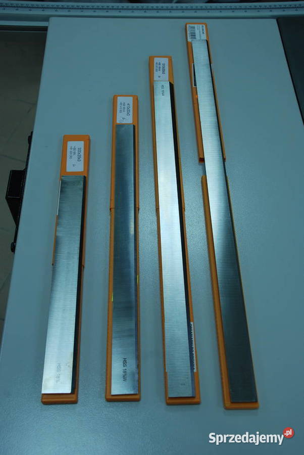 Nóż do strugarek heblarek grubościówek 300x30x3 Stalowa Wola
