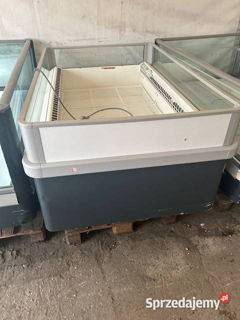 Wyspa chłodnicza 148 x 100 Głogówko sprzedam