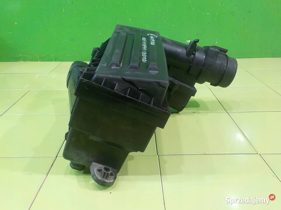 VW GOLF VI 09r 20 TDI AUT HB 5D obudowa filtra Suków