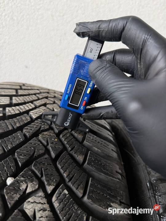 Komplet Falken EUROWINTER HS01 22545R17 zima Rzeszów sprzedam