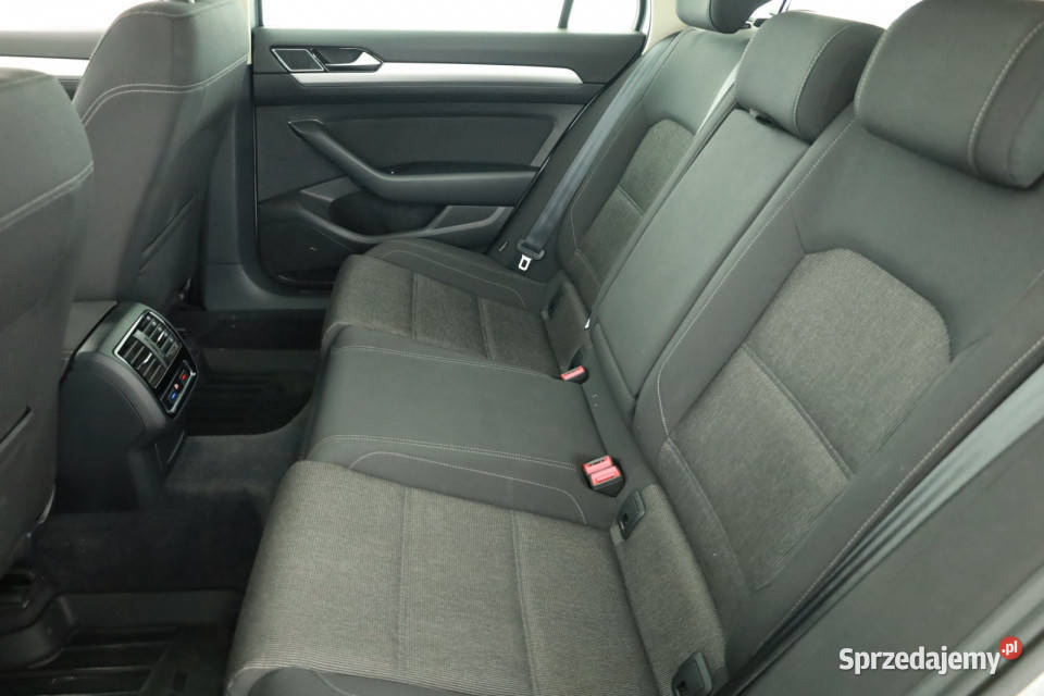 VW Passat 20 TDI 4/5 Piaseczno sprzedam