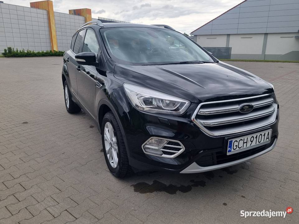 Sprzedam Ford Kuga 2018 lift benzyna stan Rok produkcji 2018 Czersk sprzedam