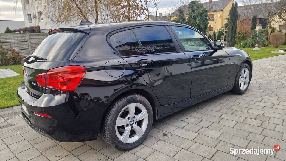 Sprzedam BMW 1 SportLine F20 bogata wersja Rok produkcji 2015