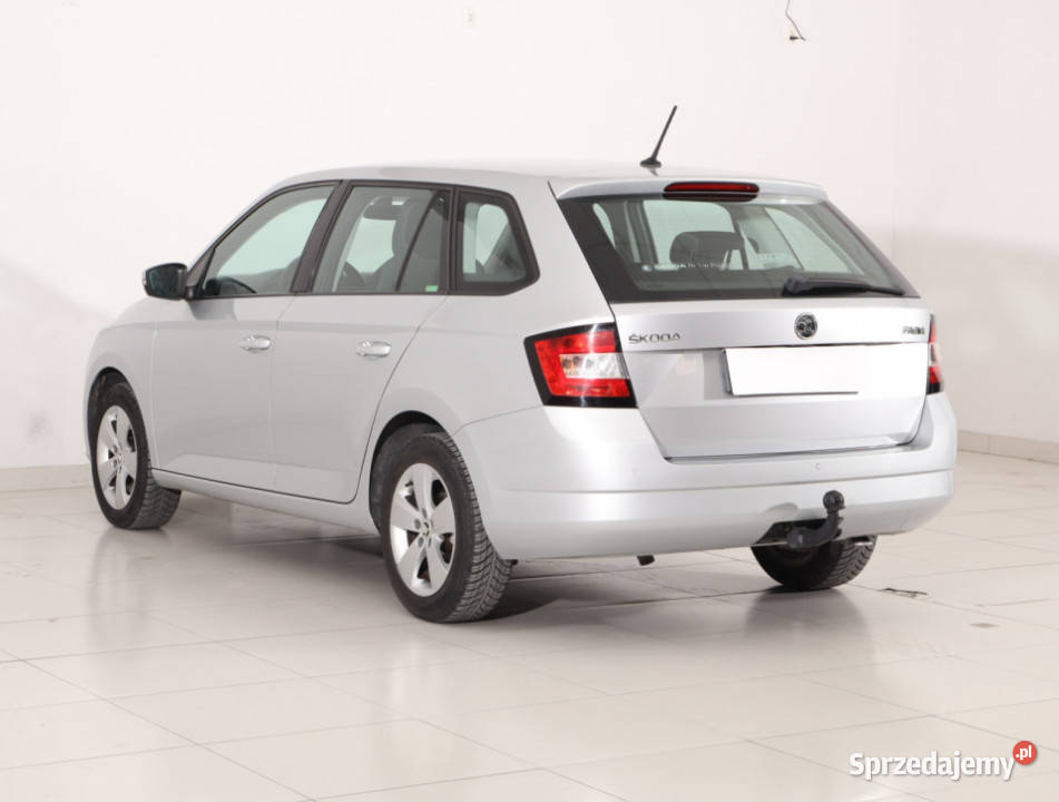 Skoda Fabia 12 TSI światła do jazdy dziennej Motoryzacja Piaseczno