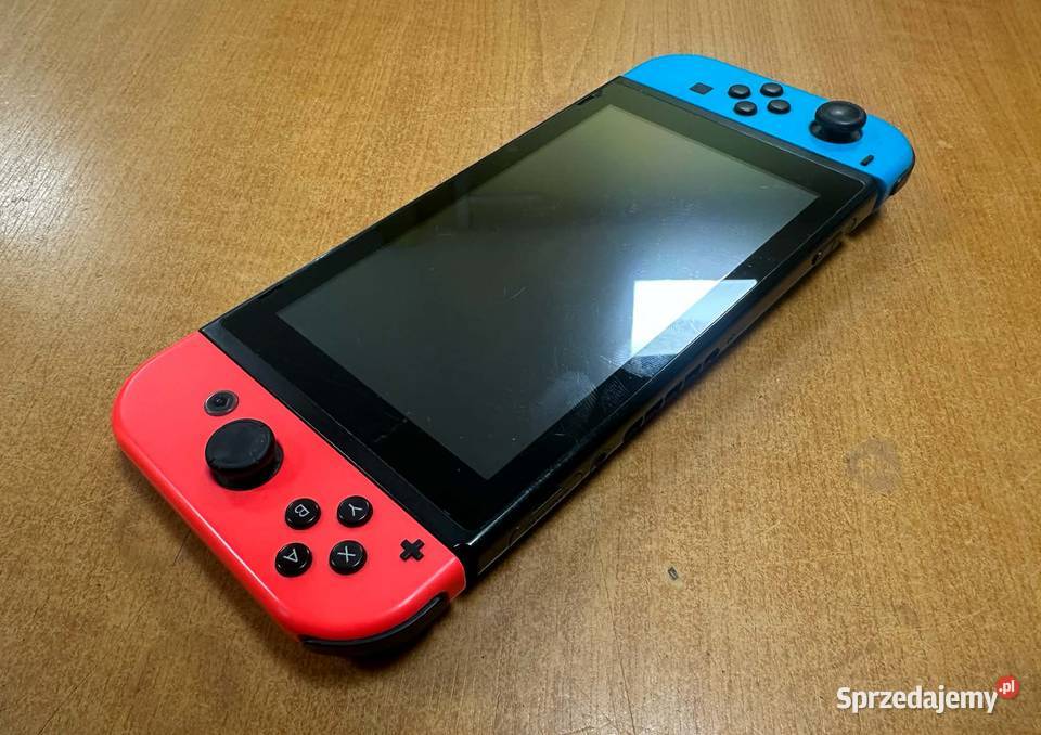 Konsola Nintendo Switch HAC00101 komplet Nintendo Wii Konsole i automaty Elbląg