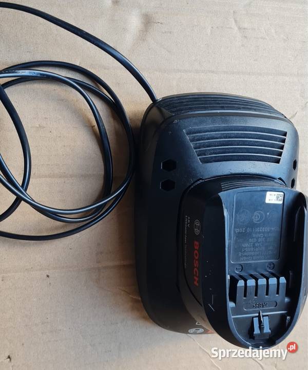 Ładowarka bosch 18V bateria 3AH
