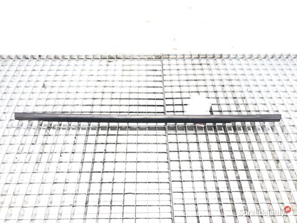 LISTWA ZGARNIAJĄCA TYŁ PRAWA FORD FOCUS III osobowe