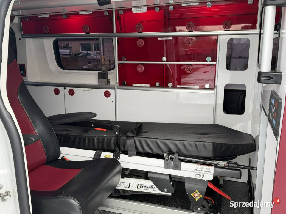 ambulansy Opel Vivaro Opel Vivaro 20CDTI 177 wielkopolskie Gostyń sprzedam