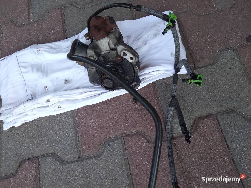 sprzedam pompa paliwowa citroen peugeot kod Rybnik