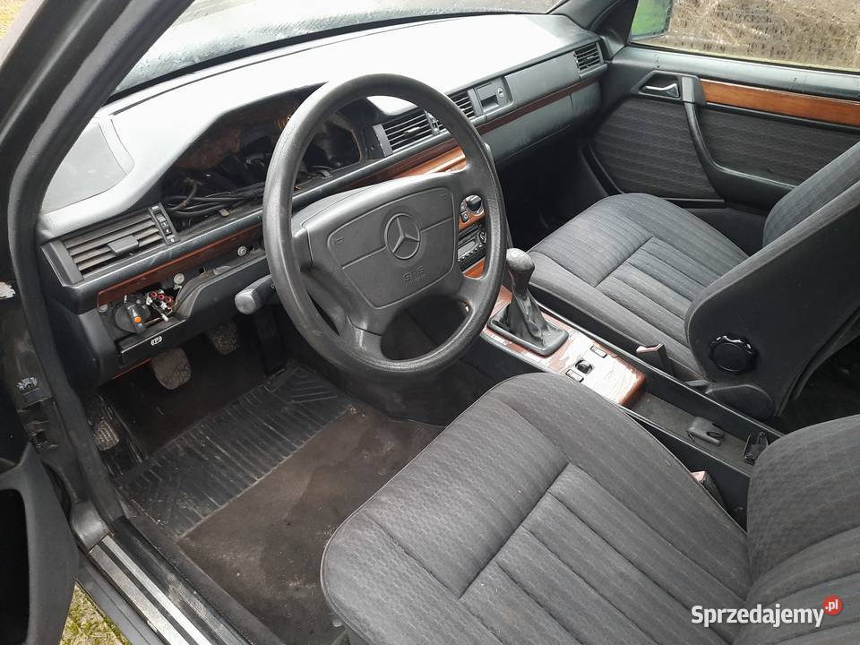 Klimatyzacja Mercedes 124 błotnik wlot turbo osobowe Zamość