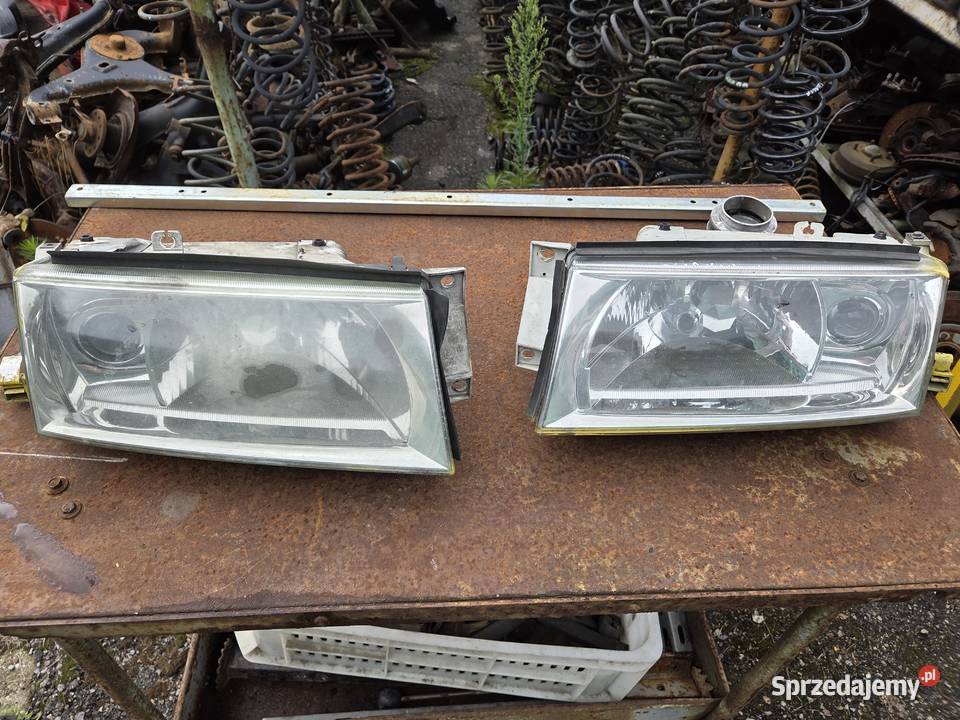 Lampy przednie skoda octavia 1