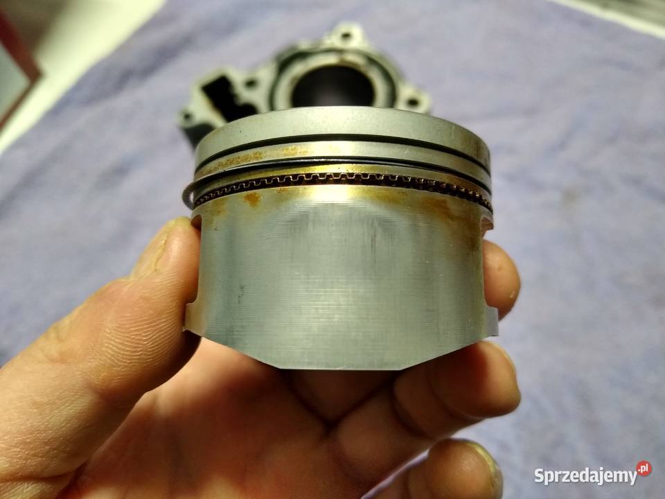 HONDA FES SWING 125 SH 125 Cylinder Tłok sprzedam