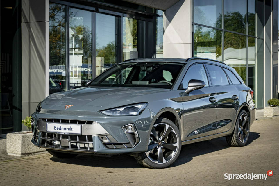 Cupra Leon Sportstourer 15 eTSI 150 DSG CUPRA niebieski Łódź sprzedam