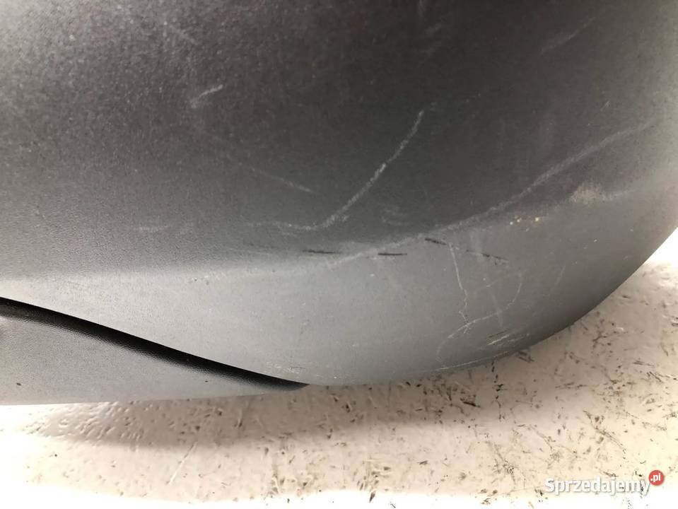 PEUGEOT PARTNER RIFTER 2018 ZDERZAK TYŁ TYLNY osobowe Skarżysko-Kamienna