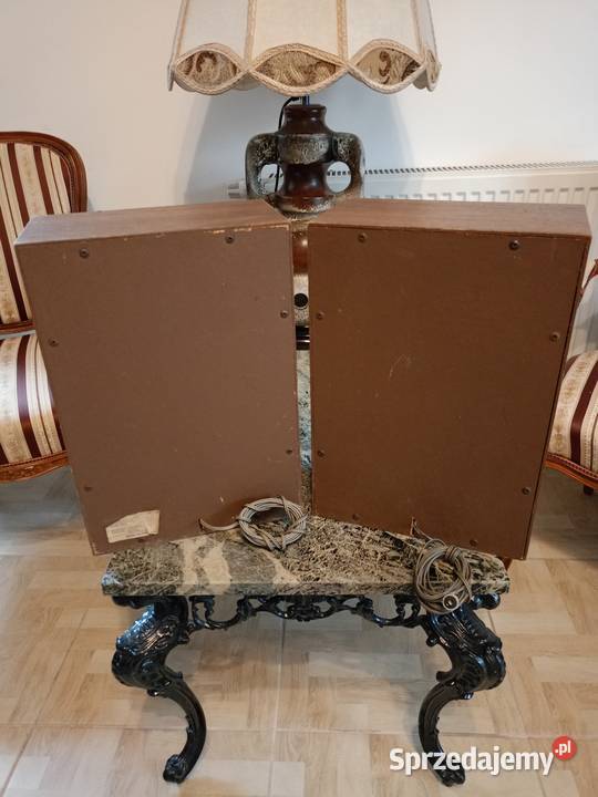 Kolumny 4 Ohmy zabytkowe Vintage wielkopolskie Drawski Młyn