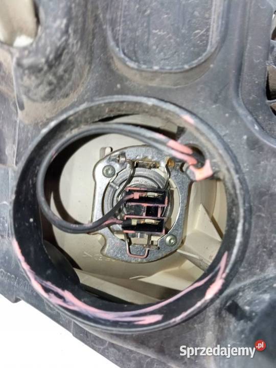 LAMPA PRZÓD LEWA EUROPA 89037601A Citroen C4 I Lampy przednie Części samochodowe świętokrzyskie