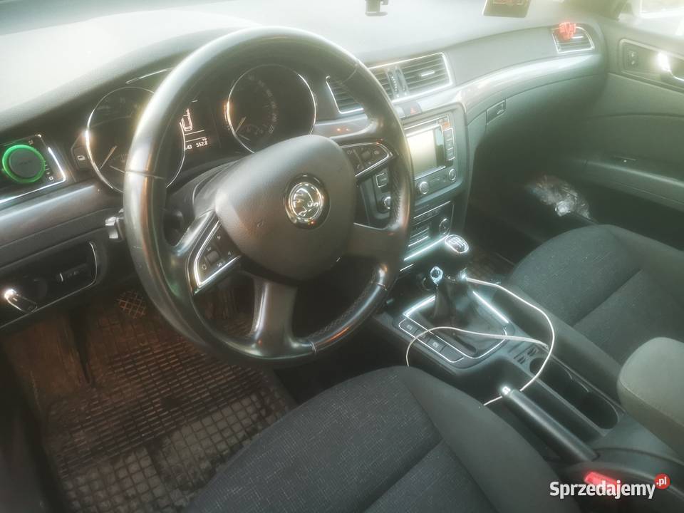 Skoda superb