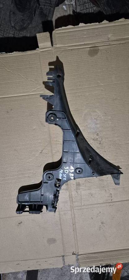 Ślizg zderzaka prawy tył Audi A3 8P 3D Pozostałe Słupsk