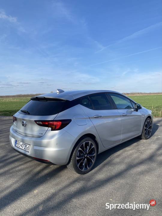 Opel Astra K bogate wyposażenie Opel