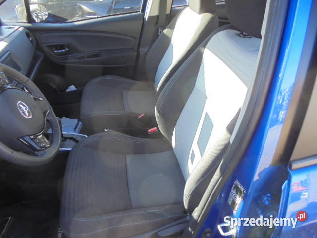 TOYOTA Yaris Hybride 100H Dynamic FL139 Przemyśl sprzedam