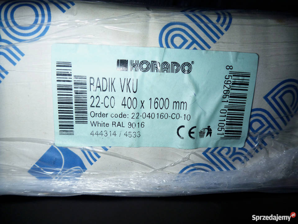 Grzejnik płytowy C22 4001600 nowy Hydraulika i armatura Budownictwo i akcesoria Tarnowiec