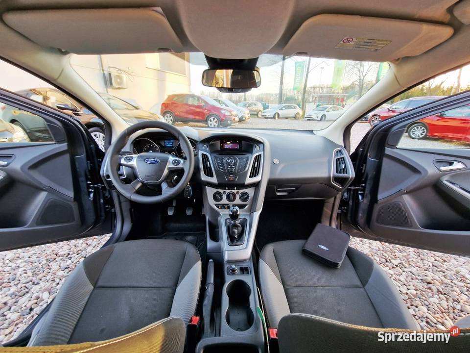 Ford Focus 16 Benzyna Sprowadzony Zarejestrowany Białystok