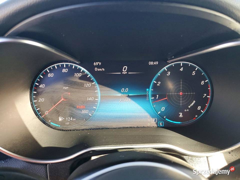 2021 MERCEDESBENZ GLC 300 4MATIC czarny Częstochowa