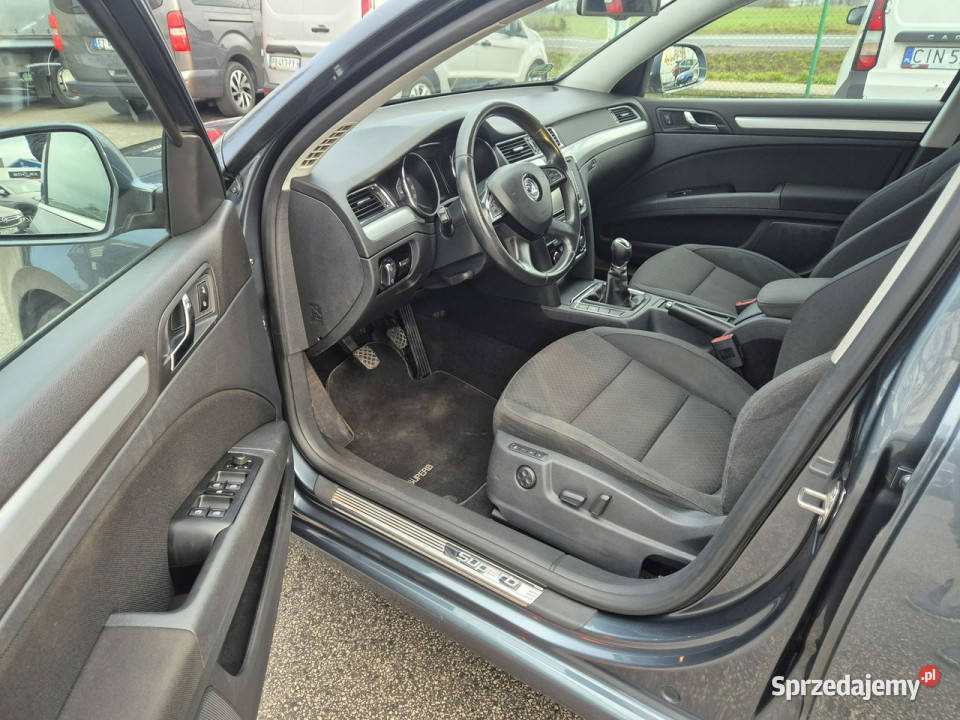 koda Superb 16TDI Facelift Kombi II 20082015 bluetooth Gniewkowo