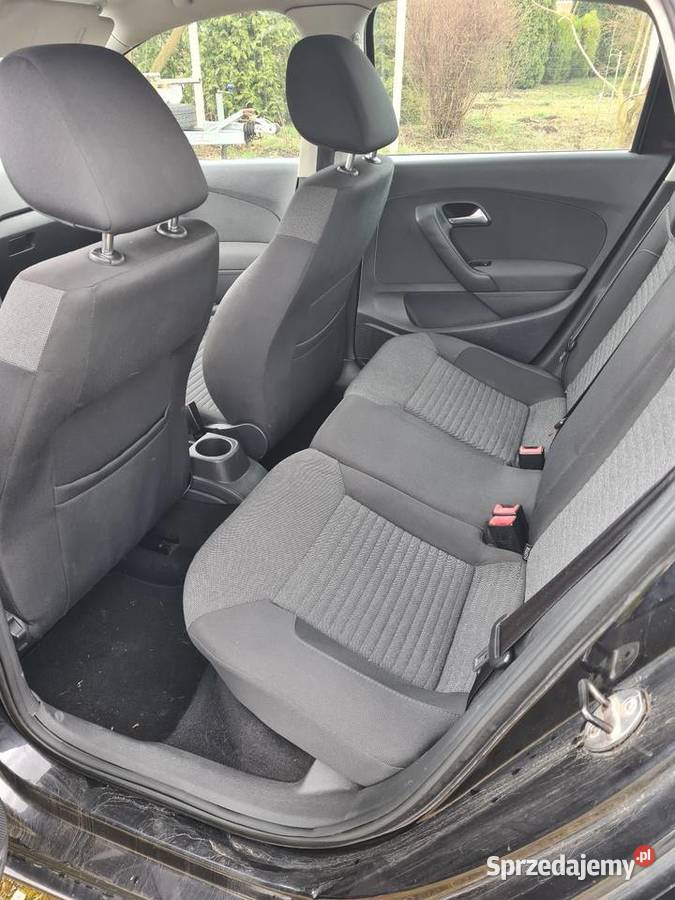 Vw Polo 6r 14 benzyna anglik z kierownicą lewej sprowadzony Polo Proszowice sprzedam