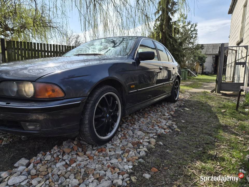 Bmw E39 20b zamienię na kombi 220000km lubelskie Lublin