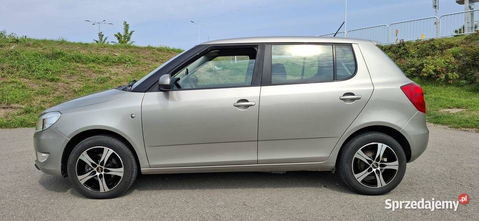 Skoda Fabia 2013r 14 MPI GAZ 5 drzwi Zadbana Rzeszów