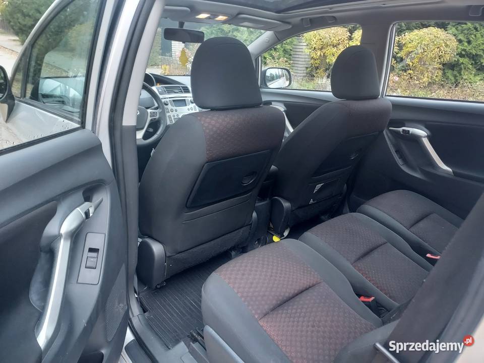 TOYOTA VERSO LIFT 16 benzyna bezwypadkowa 182500km podlaskie sprzedam