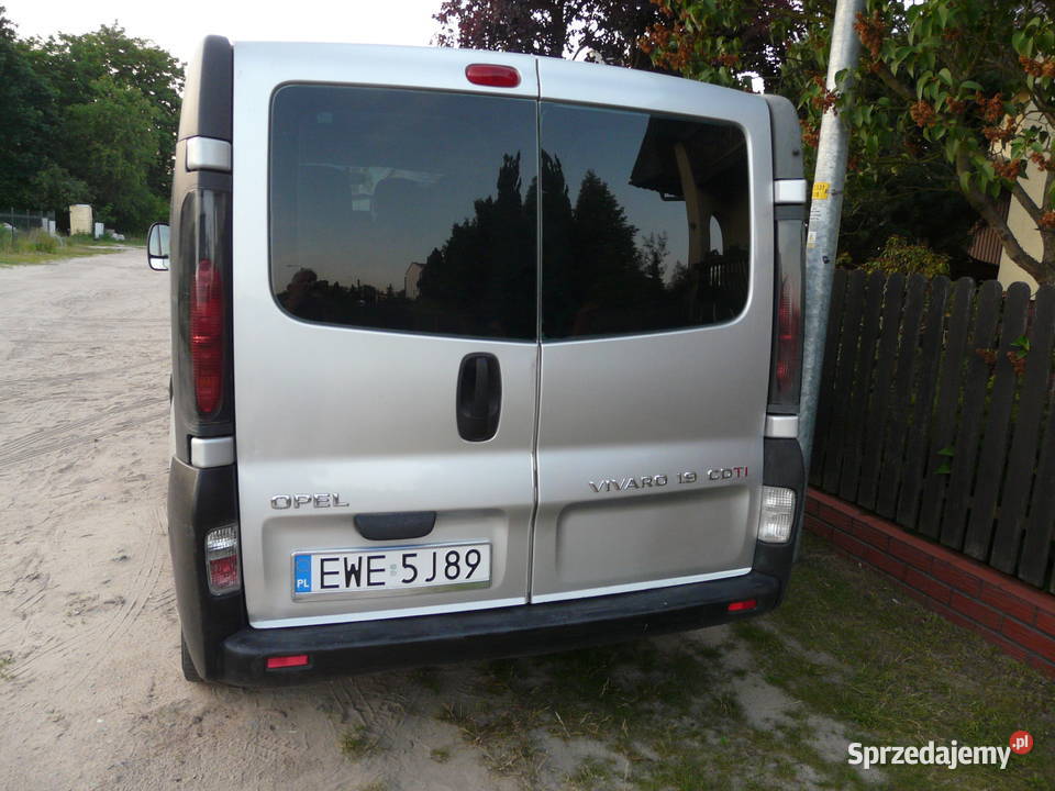 Opel Vivaro 19 CDTi 9 osobowe skrzynia biegów 6 Wieruszów