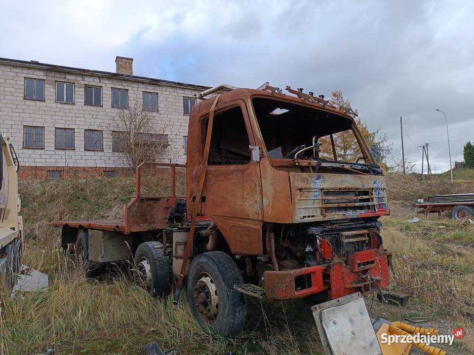 VOLVO FM12 8x4 mosty na zwolnicach w całości na Rejowiec Fabryczny
