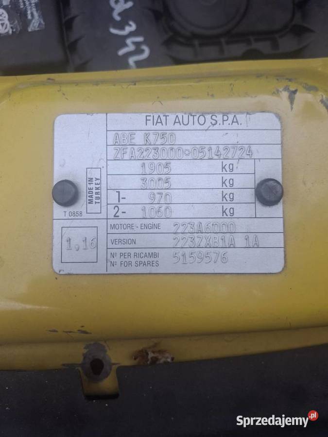 Fiat Doblo żółty Włoszczowa