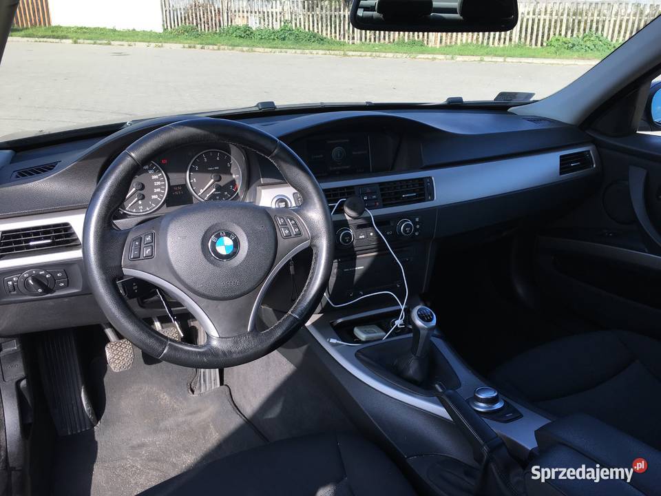 BMW e90 320i 20 benzyna N46 Rok produkcji 2006 Seria 3 Łomża sprzedam
