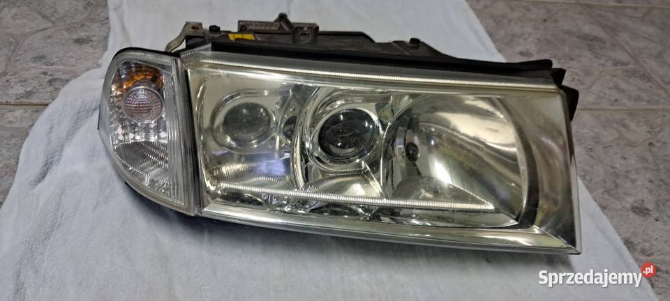 Reflektor Skoda Octavia I FL osobowe