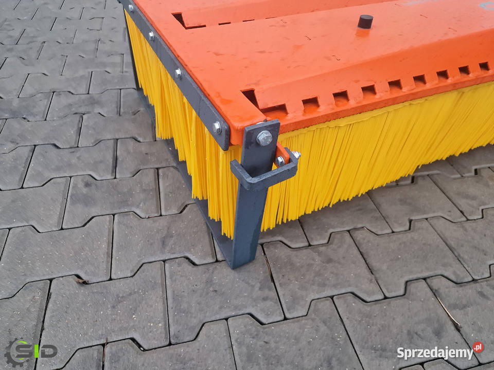 Zamiatarka szczotkowa HD 15 m SID Wincenta