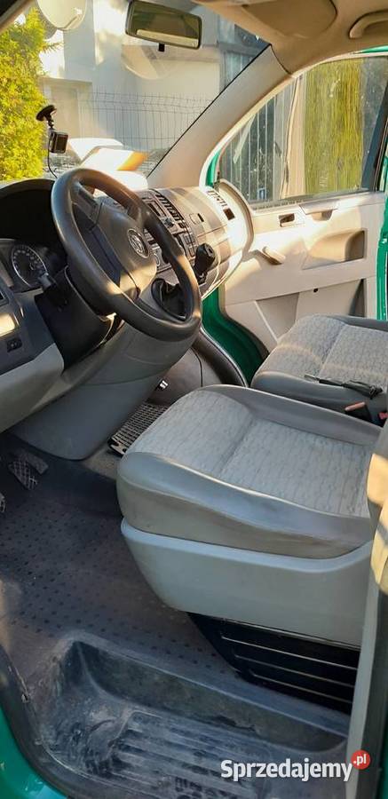 Sprzedam vw t5 doka 2011 salon Polska