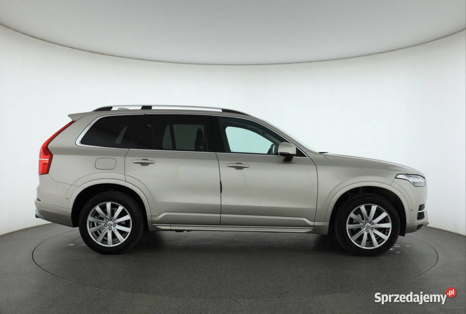 Volvo XC90 D5 AWD asystent pasa ruchu sprzedam