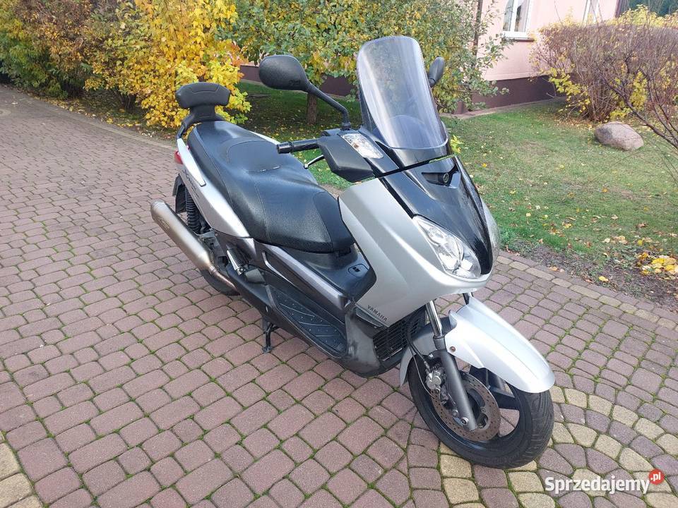 Yamaha Xmax 125
