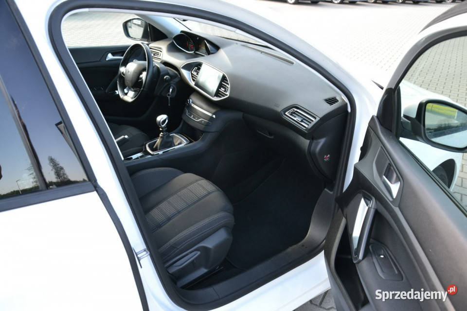 Peugeot 308 15 bluehdi 100 6biegów euro6 MODEL Kęty
