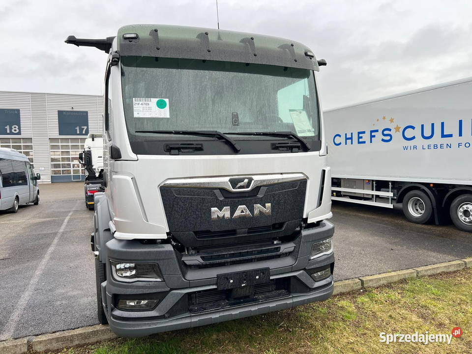 NOWA RAMA MAN TGS 26520 6x24 LL CH bez silnika Samochody na części Kraków