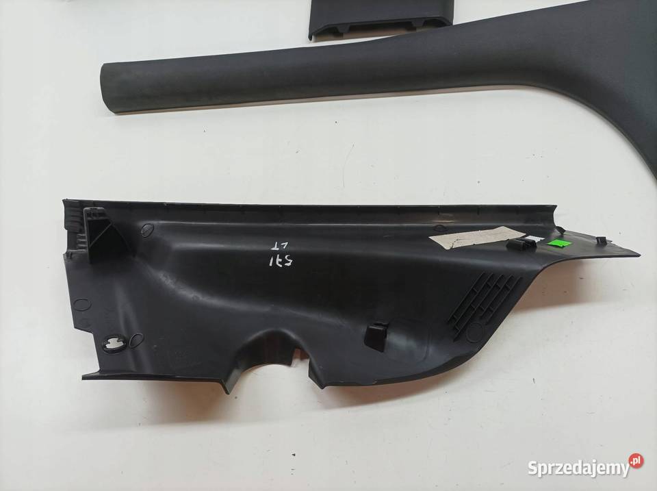 OSŁONA PROGU LEWA PRAWA KOMPLET KANAPY KPL Skoda