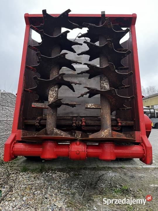 Rozrzutnik Obornika BROCHARD DRAGON 17t 2006r Brzeg