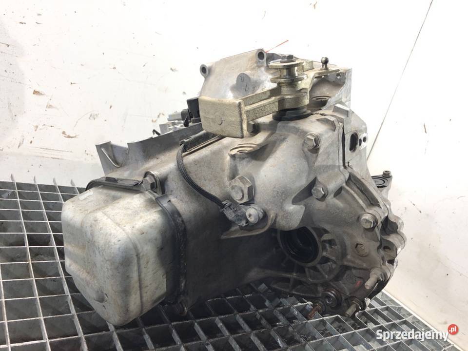 SKRZYNIA BIEGÓW OPEL CORSA F 20A707 12 75 osobowe