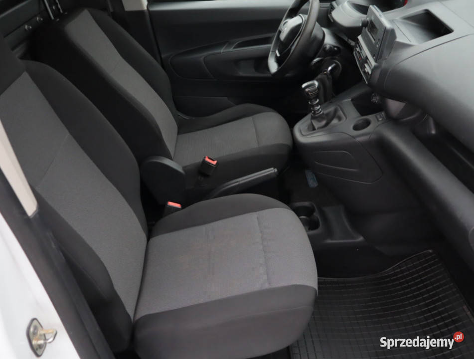 Peugeot Partner PureTech 110 Lublin