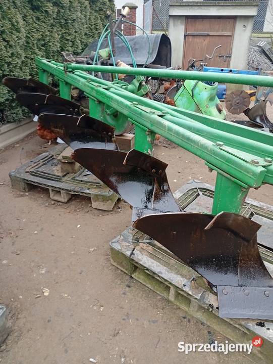 Sprzedam pług 5 skibowy zagonowy Grudziński Parkosz